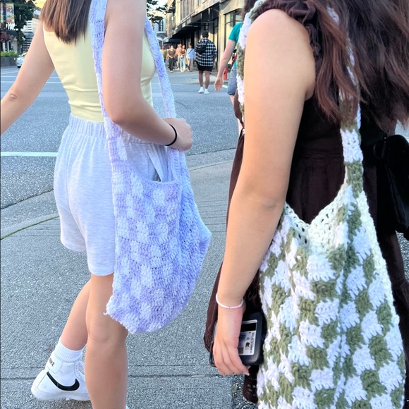 Crochet tote bags - Picture 2 of 3